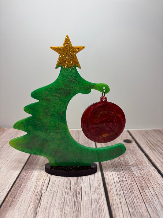 Holiday Tree w/ornament